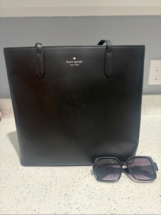kate spade Handbags - kate spade Black Saffiano Leather Tote